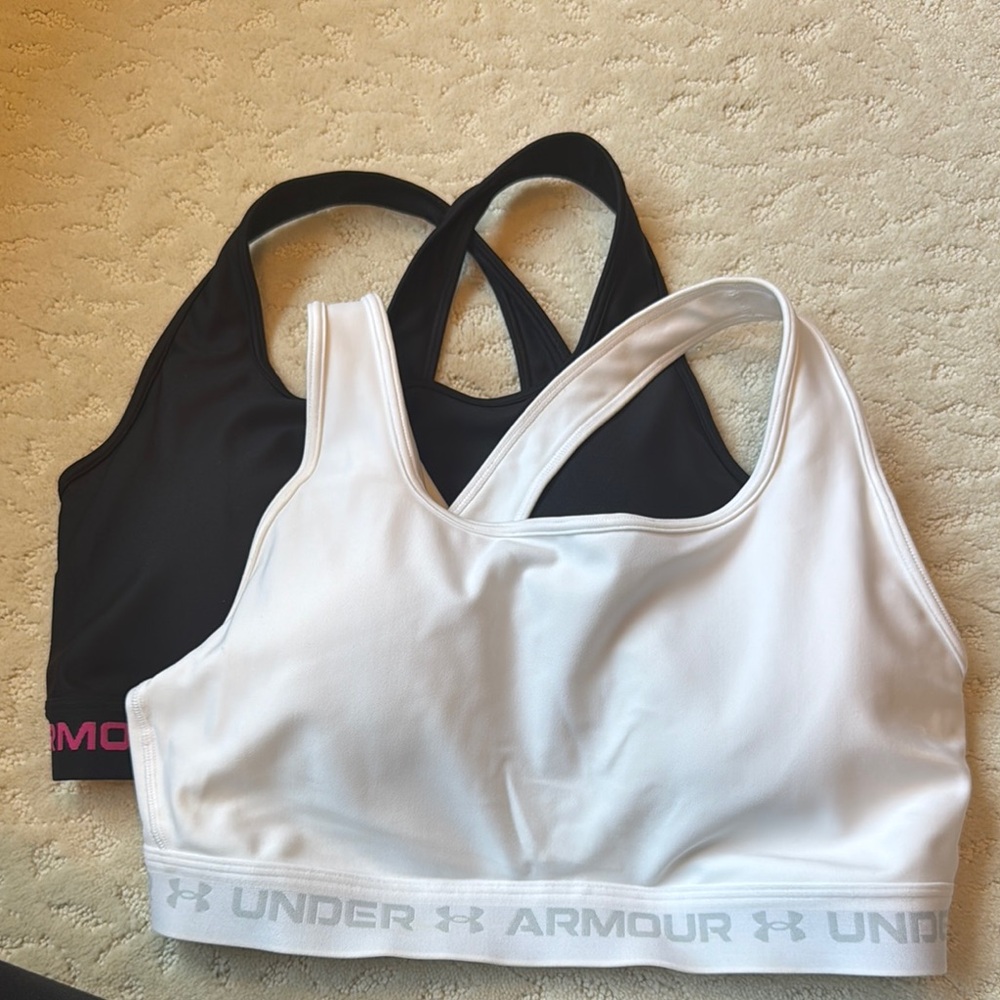 NWOT Under Armour Black and White Sports Bras Racerback Moisture-Wicking